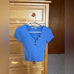 Blue (XS) quarter button down t-shirt, fits like S-M